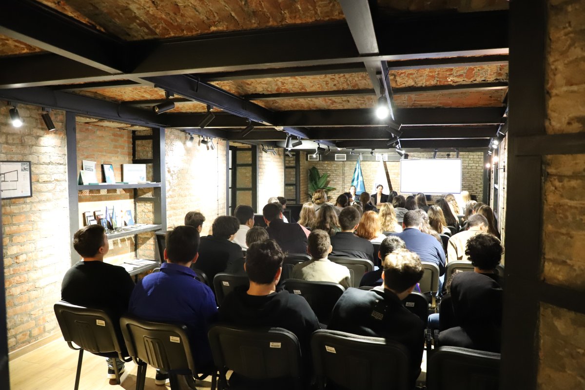 Over 600 Students Trained Within the “Privacy Lessons” Project