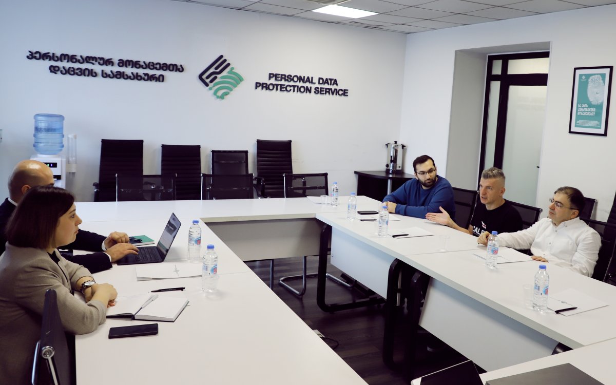 “პერსონალურ მონაცემთა დაცვის შესახებ” ახალი კანონით გათვალისწინებული სიახლეები სამსახურის წარმომადგენლებმა “ხელოვნური ინტელექტის ასოციაციის” წევრებს  გააცნეს
