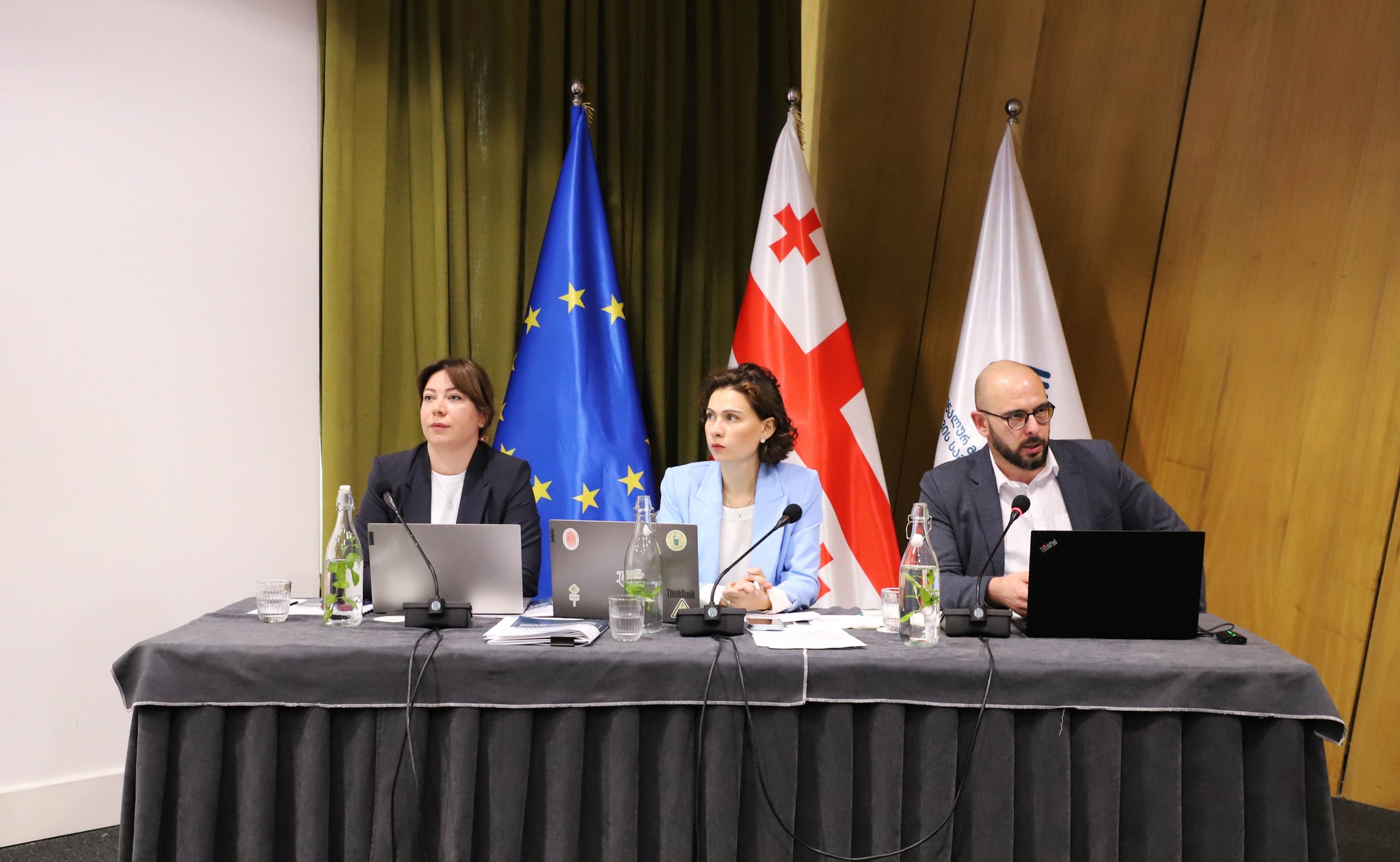პერსონალურ მონაცემთა დაცვის სამსახურმა 300-მდე საჯარო მოხელეს ახალი კანონით გათვალისწინებული სიახლეები გააცნო