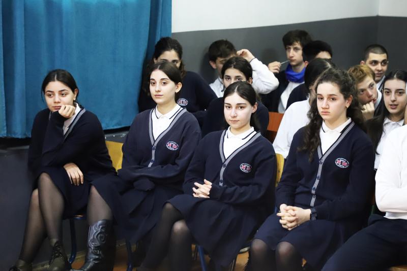 ახალგაზრდებში პერსონალურ მონაცემთა დაცვის საკითხებზე ცნობიერების ამაღლების მიზნით საჯარო და კერძო სკოლების 300-მდე მოსწავლესთან საინფორმაციო-შემეცნებითი ლექციები ჩატარდა