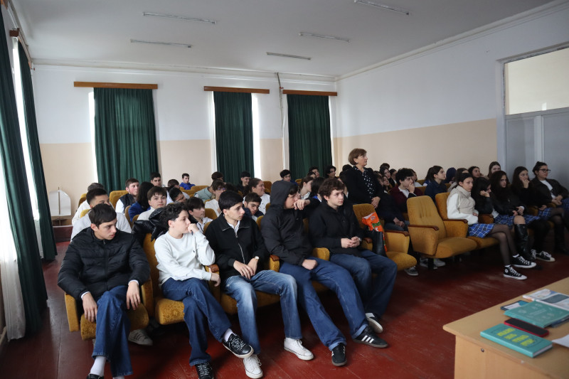 პროექტის „კონფიდენციალურობის გაკვეთილები“ ფარგლებში 600-მდე მოსწავლეს ტრენინგი ჩაუტარდა