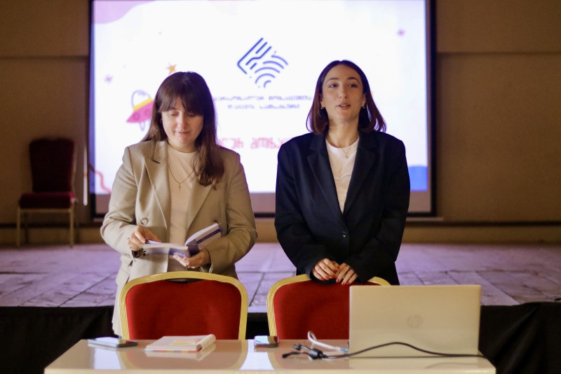 პერსონალურ მონაცემთა დაცვის საერთაშორისო დღესთან დაკავშირებით, სამსახურმა ქვეყნის მასშტაბით სკოლებში მასშტაბური საინფორმაციო შეხვედრები გამართა