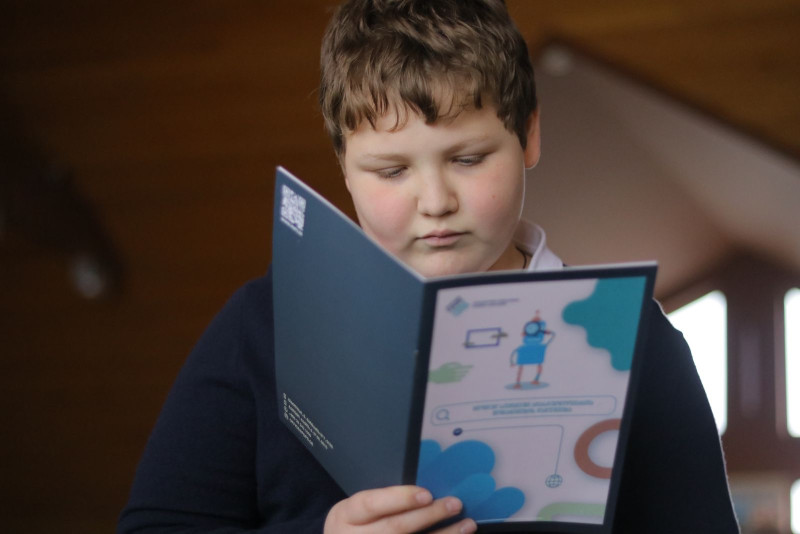 პერსონალურ მონაცემთა დაცვის საერთაშორისო დღესთან დაკავშირებით, სამსახურმა ქვეყნის მასშტაბით სკოლებში მასშტაბური საინფორმაციო შეხვედრები გამართა